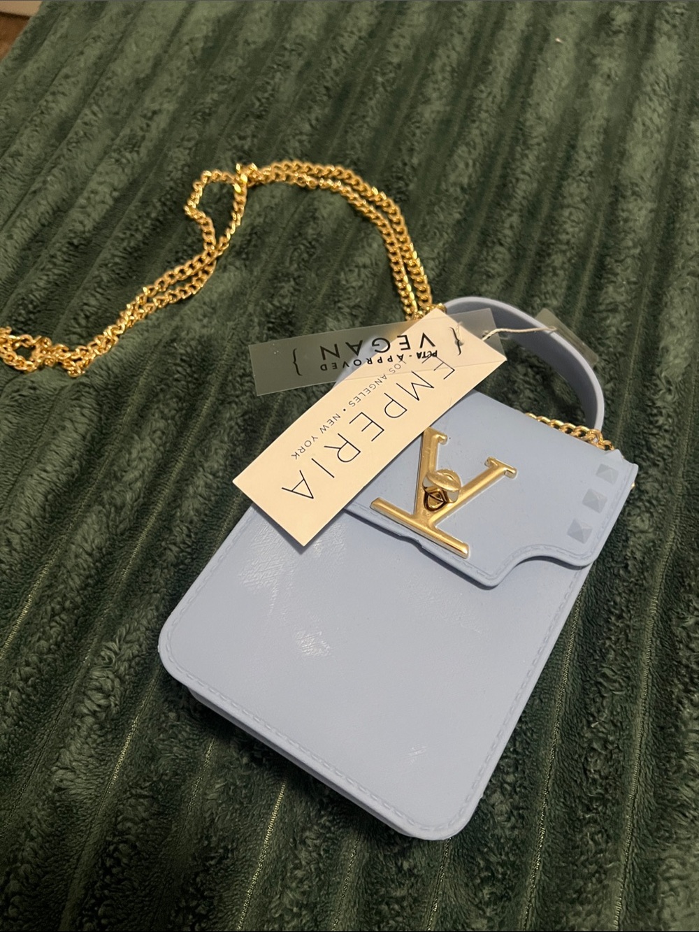 EMPERIA Lavender Crossbody Phone Bag with Gold Chain